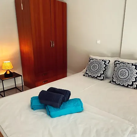 דירה Homely Flat Near Airport *
